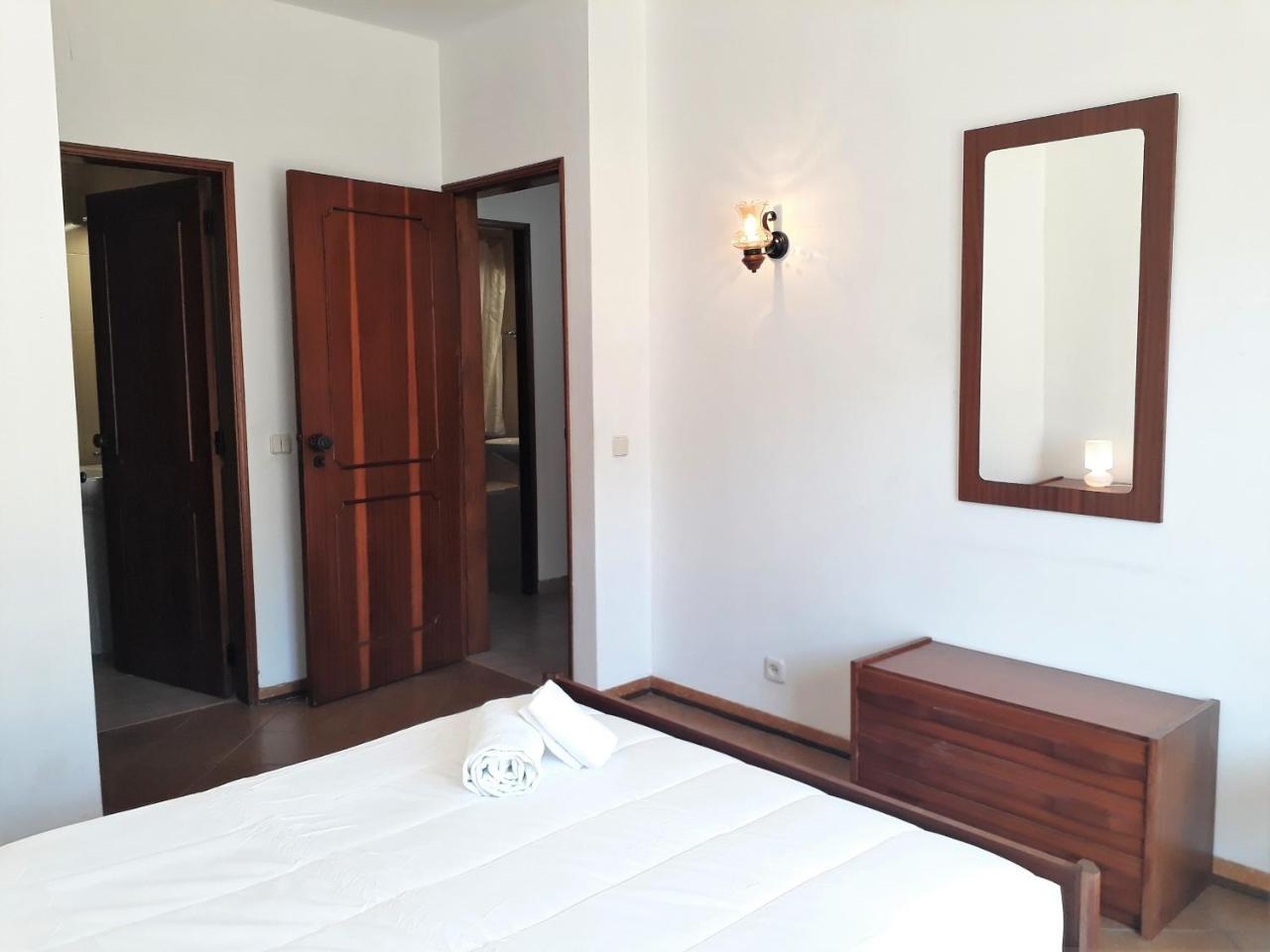 T2 Mira Praia 4- Familiar, 80Mt Praia, Wifi Quarteira Exterior foto